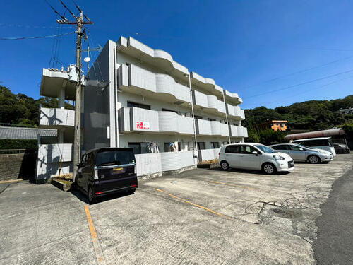 鹿児島県鹿屋市新川町 3階建 築33年9ヶ月
