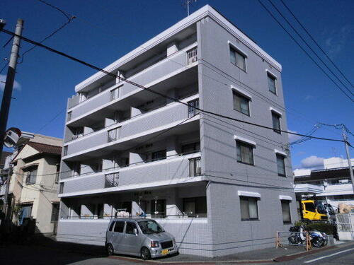広島県広島市中区西川口町 4階建