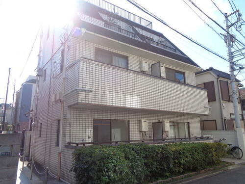 ドミール８８ 3階建