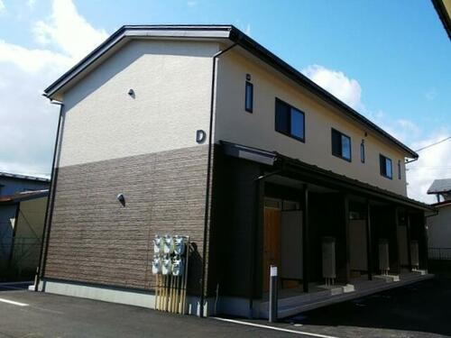 コンフォール日高Ｄ棟 2階建