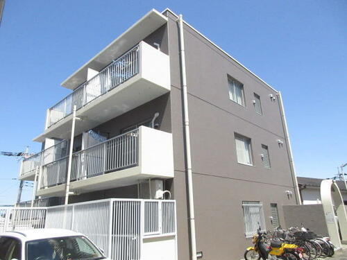 フラットＭＡ 3階建