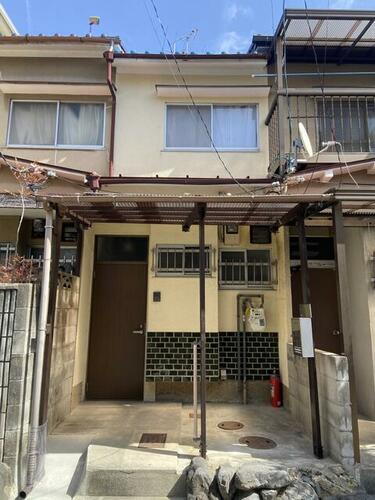 京都府京都市南区久世大築町 2階建