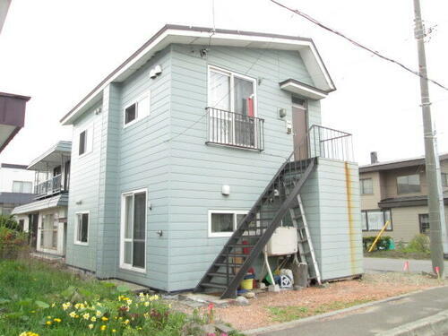 吉本アパート 2階建