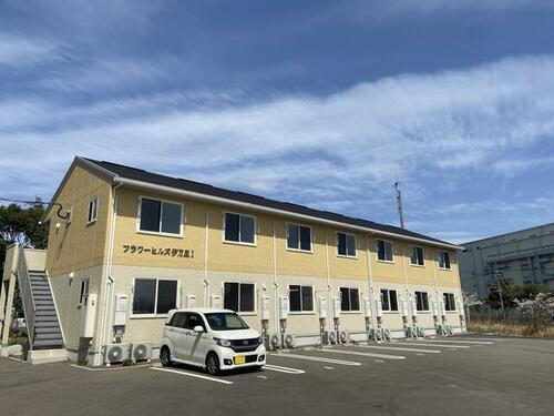 フラワーヒルズ伊万里Ⅰ 2階建