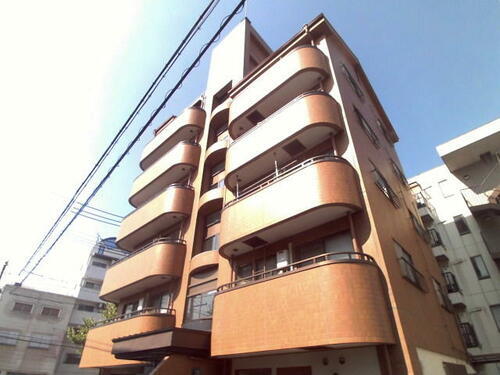 兵庫県神戸市東灘区御影本町３丁目 6階建