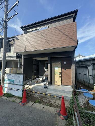 埼玉県上尾市大字中新井 2階建 