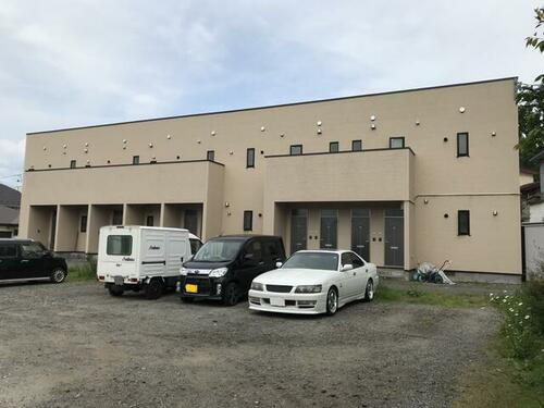 秋田県秋田市将軍野南２丁目 2階建