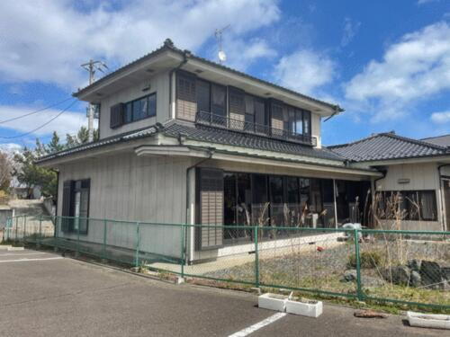宮城県塩竈市新浜町１丁目 2階建