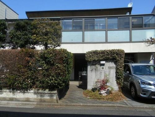東京都豊島区要町２丁目 2階建