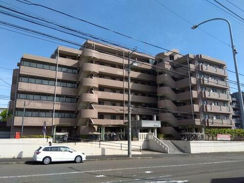 神奈川県横浜市戸塚区名瀬町 7階建