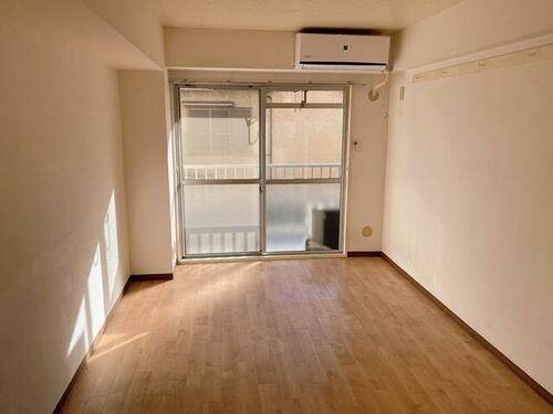 千葉県千葉市中央区院内１丁目 4階建 築38年9ヶ月