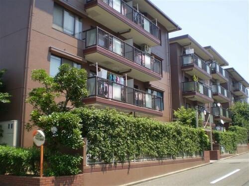 大阪府箕面市小野原東５丁目 4階建