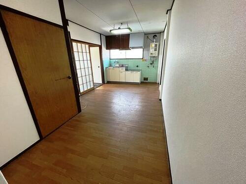 広島県広島市南区宇品海岸２丁目 3階建 築49年7ヶ月