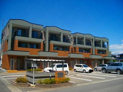 マリオン壱番館 3階建