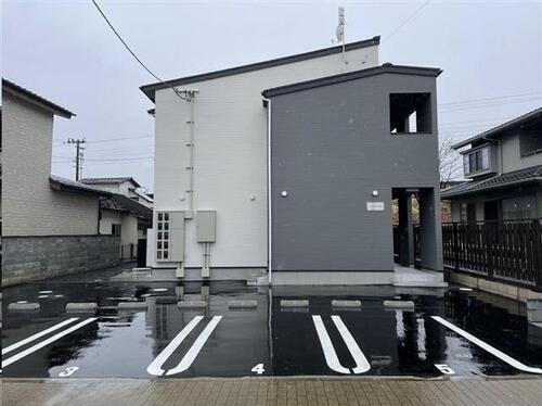 キャピタル保春院 2階建