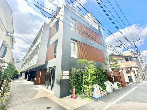 目白ＹＵＩーＥＮＮ 3階建