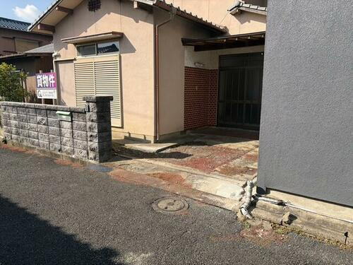 福岡県北九州市八幡西区東筑２丁目 築47年6ヶ月 2階建