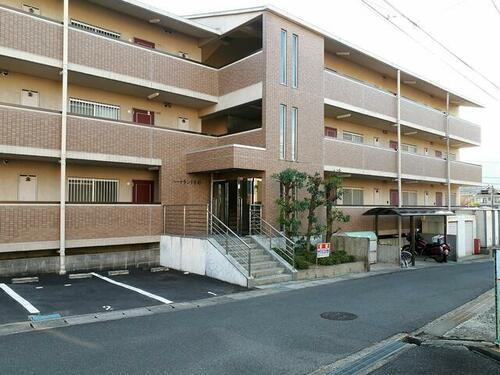 三重県名張市栄町 賃貸マンション