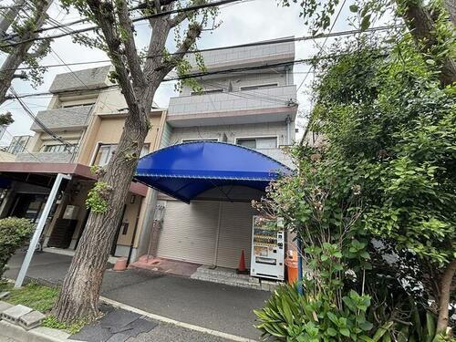 兵庫県神戸市中央区宮本通１丁目 3階建
