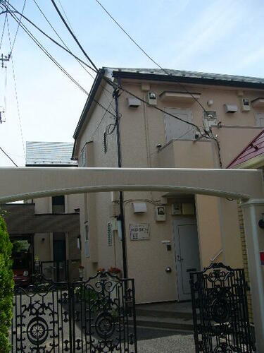 東京都世田谷区経堂３丁目 2階建