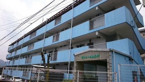 ラトゥール山の手 4階建