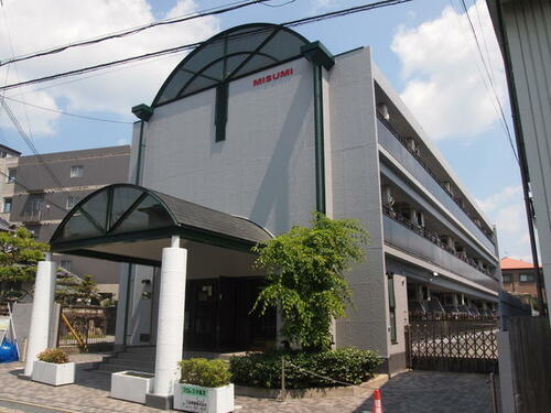 フロレスタ高次 3階建