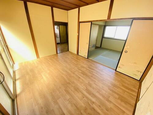 兵庫県姫路市御立西５丁目 2階建