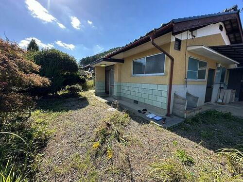 京都府船井郡京丹波町富田カナヤ 平屋建て