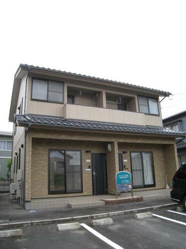 ファイン戸出 2階建