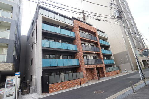 千葉県千葉市中央区中央４丁目 5階建