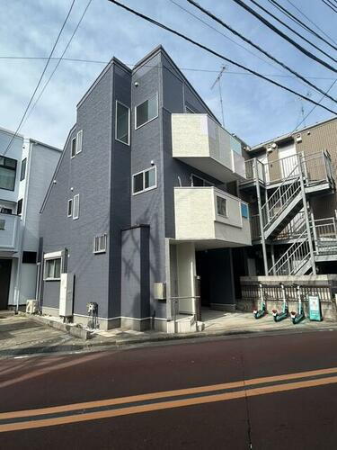 東京都大田区南六郷１丁目 3階建 築12年4ヶ月