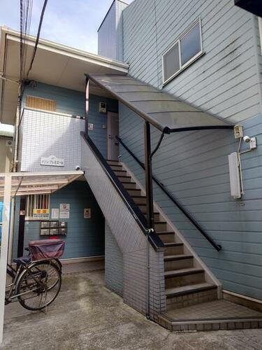 東京都新宿区大久保２丁目 築31年3ヶ月 2階建