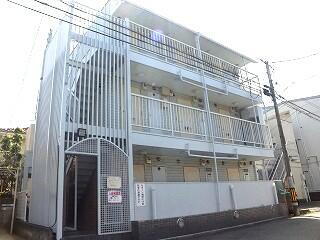 東京都国立市北１丁目 3階建