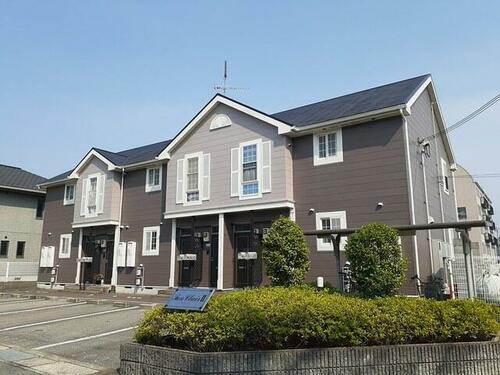 兵庫県加東市上中３丁目 2階建
