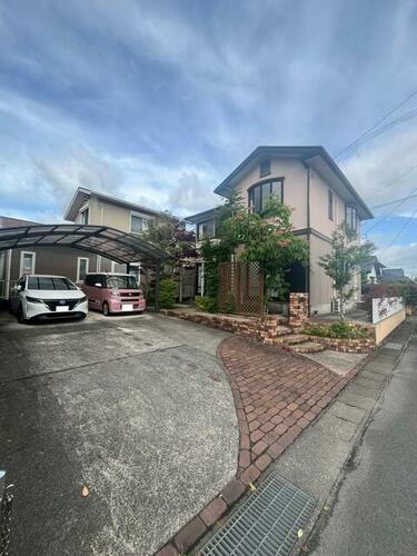 佐賀県唐津市和多田大土井 2階建