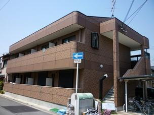 大阪府吹田市南清和園町 2階建