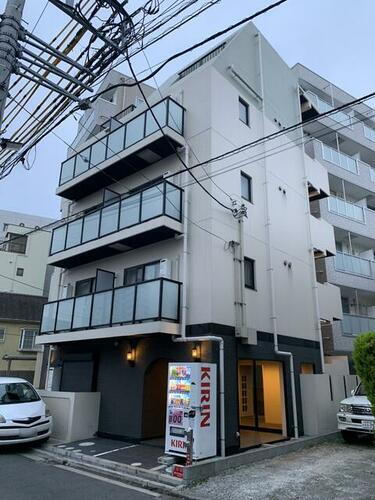 コンフィアンサ市川 5階建