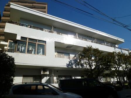 東京都新宿区若松町 3階建 築38年8ヶ月