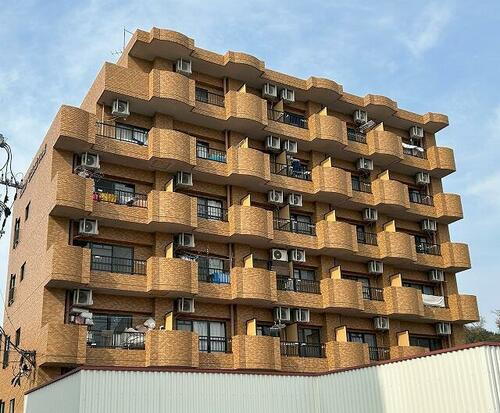 アルファマンション 7階建