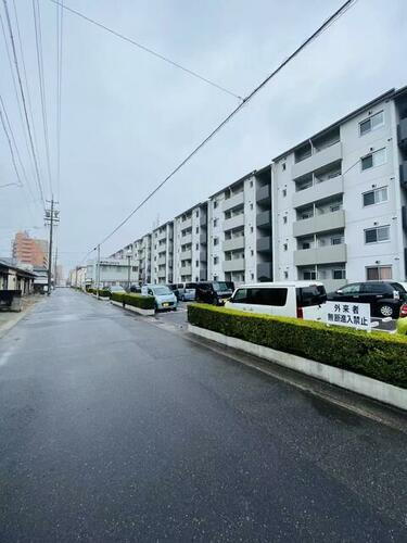 愛知県安城市桜町 5階建