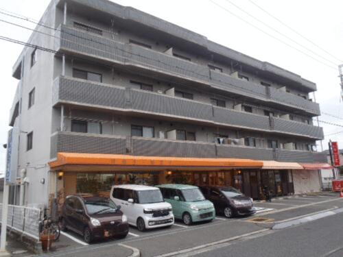 大阪府岸和田市小松里町 4階建