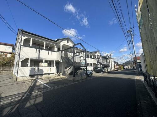メゾンド日の出 2階建