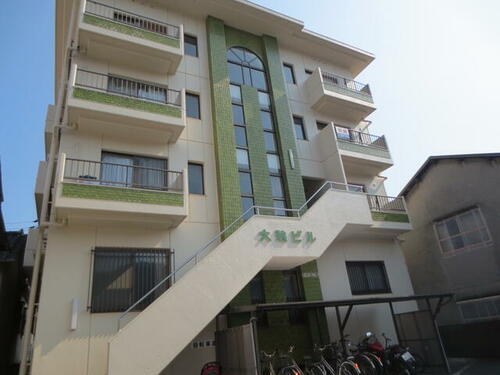 大雅ビル 4階建