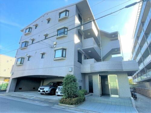 コアロード武蔵浦和 4階建