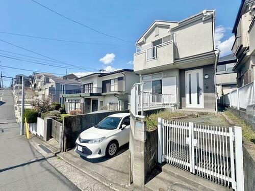 神奈川県横浜市金沢区富岡西４丁目 2階建 築31年8ヶ月