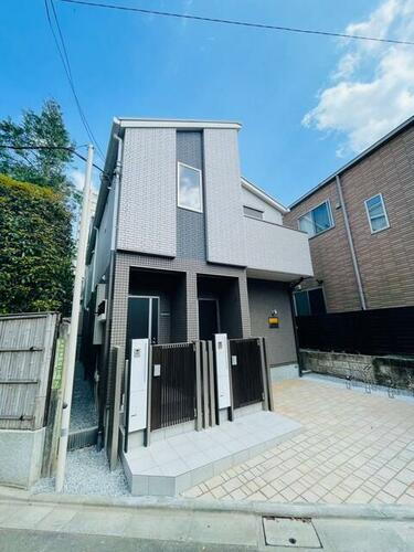 東京都文京区本駒込１丁目 2階建 築2年4ヶ月