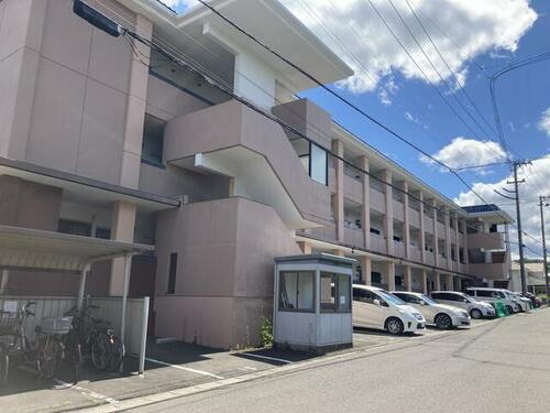 錦ケ丘タウンハウス