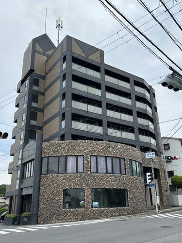 兵庫県加東市多井田 7階建