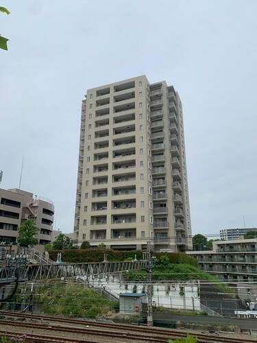 新百合ヶ丘パークハウス四番街 地上14階地下1階建