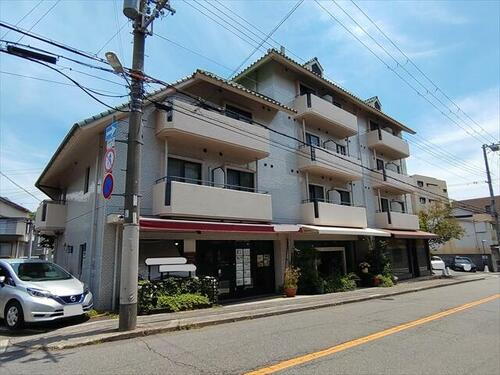 芦屋アーチストビラ